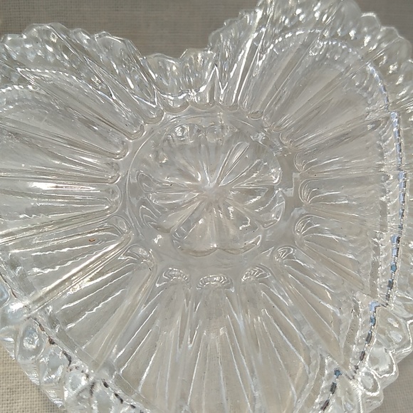 Vintage Trinket Boxes, Glass Heart, Bohemian Hexagon with lots of Bling - Picture 9 of 9